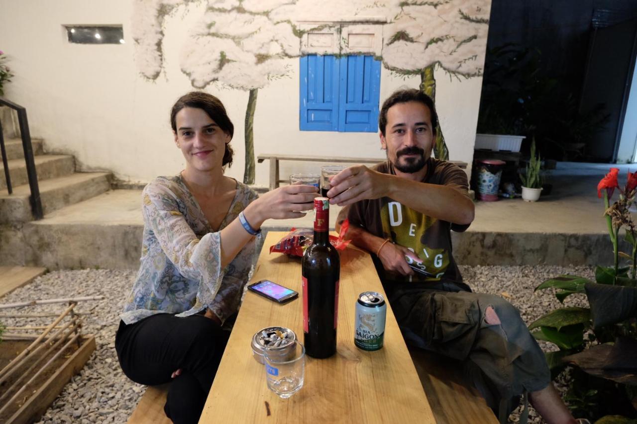 Kontum Home Sweet Homestay Tỉnh Kontum Екстериор снимка