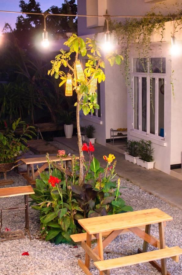 Kontum Home Sweet Homestay Tỉnh Kontum Екстериор снимка
